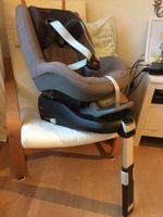 Auto-Kindersitz Maxi Cosi Pearl mit Isofix-Station Schleswig-Holstein - Lübeck Vorschau