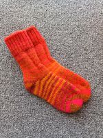 Gestrickte Wollsocken / Kindersocken 23/26 Sachsen-Anhalt - Köthen (Anhalt) Vorschau