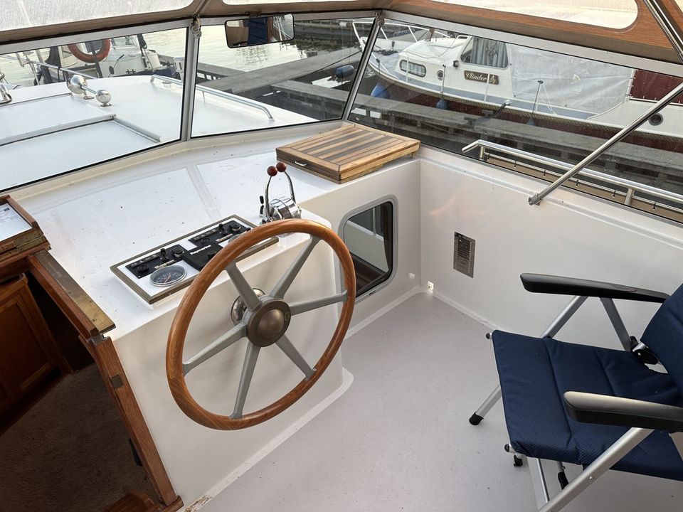 Luxusyacht Motoryacht Yacht Stahlschiff Schiff Boot zu verkaufen in Magdeburg