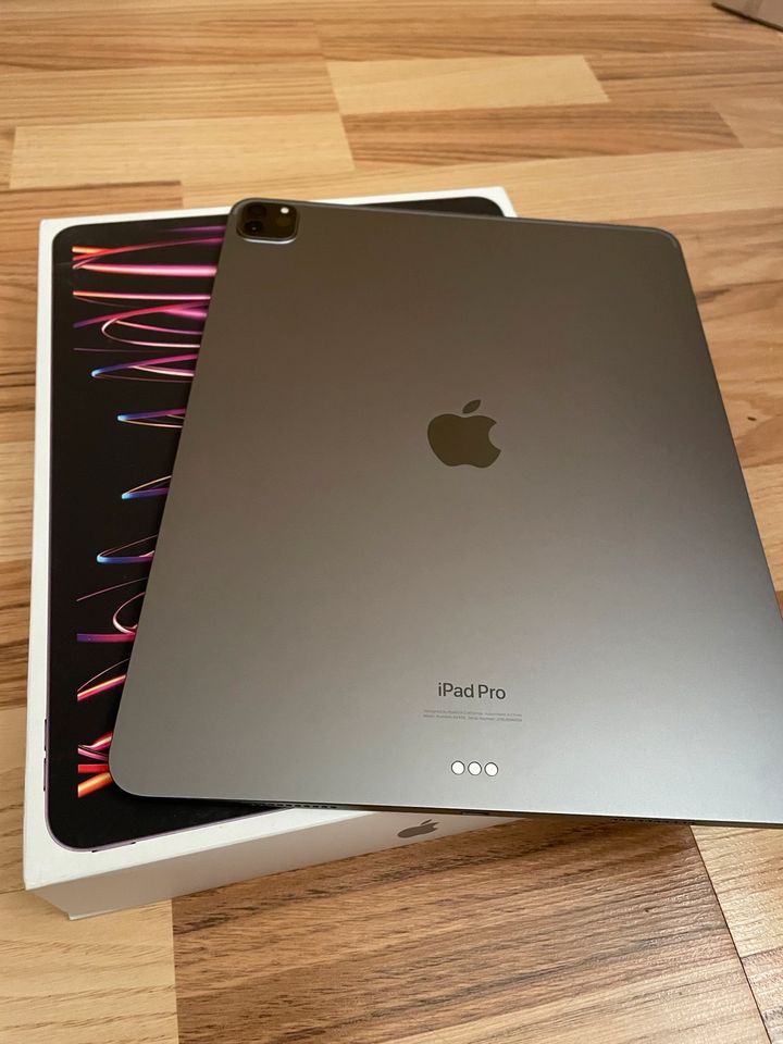 Apple iPad Pro 12,9“ 128GB M2 2022 Wifi Silber Neu in Leipzig