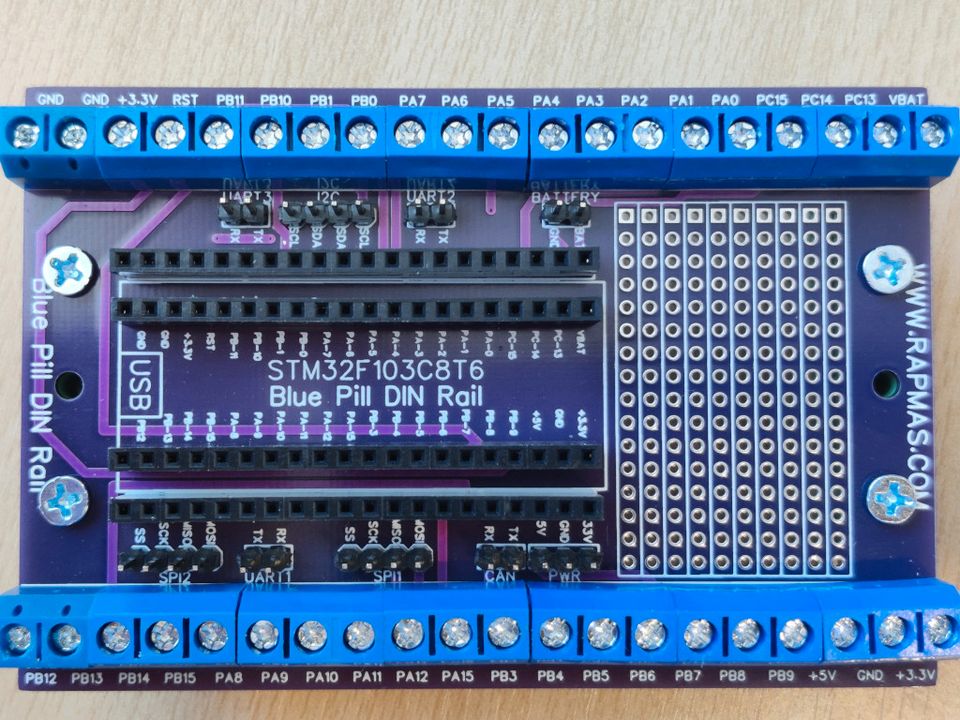 BluePill STM32F103 DIN-Schiene DIN Rail Adapter in Rosenheim