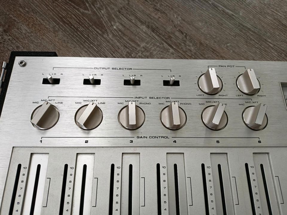 Akai MM+62 6 Kanal Stereo Mikrofon Mixer in Sachsenhagen