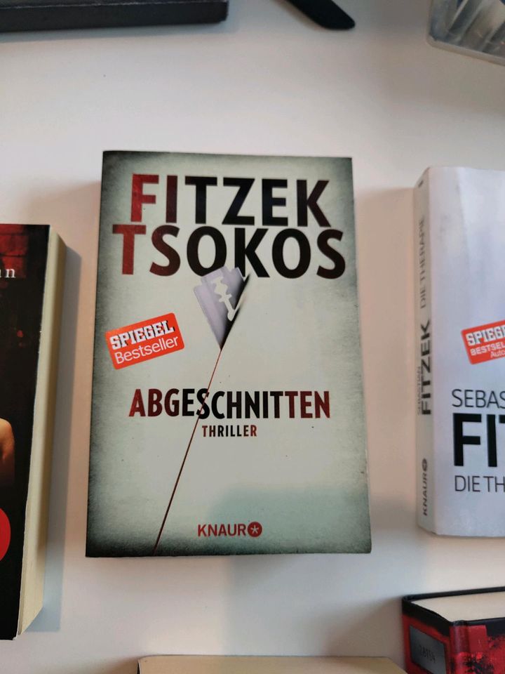 Sebastian Fitzek Büchersammlung in Emmendingen