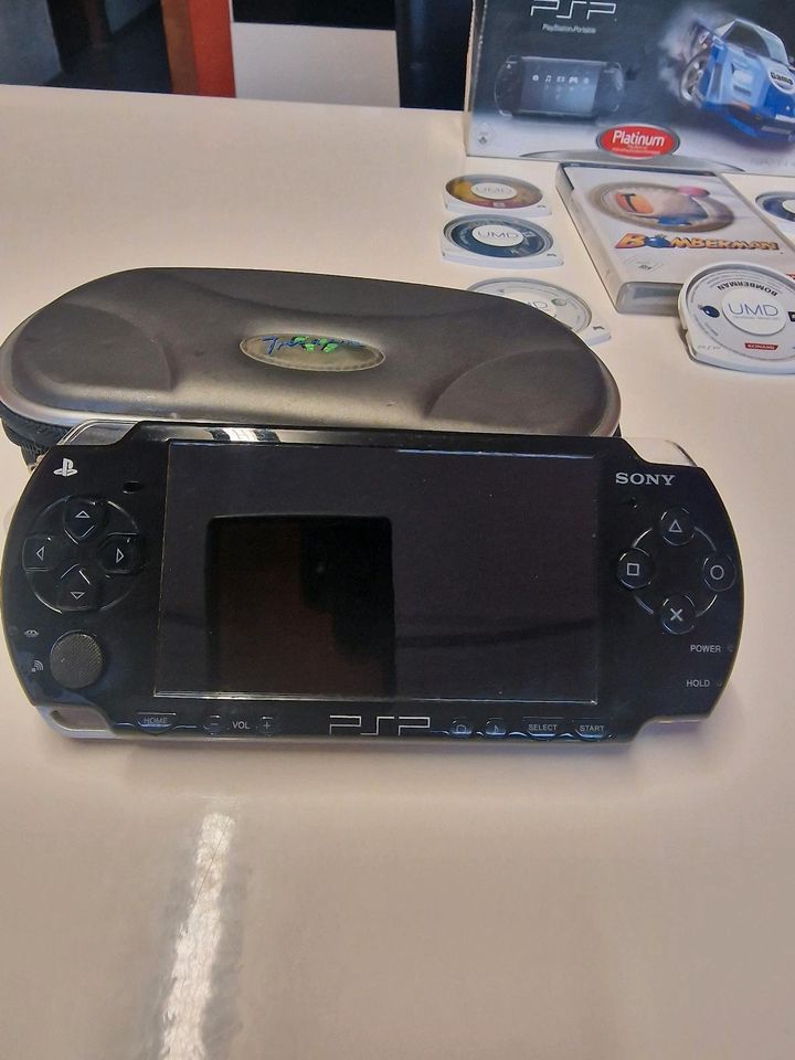 PSP mit 7 spielen in Bonn