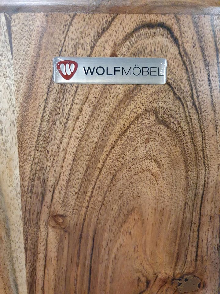 Schuhschrank Highboard Kommode Regal Schrank Wolf Möbel in Bremen