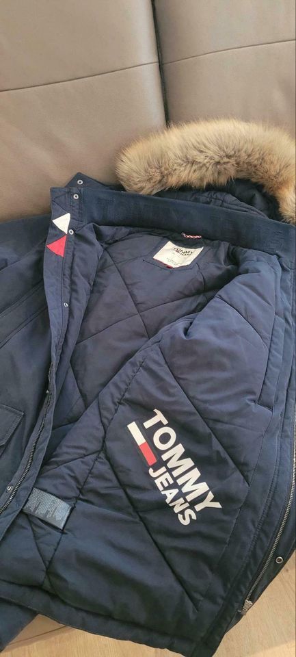 Tommy Hilfiger Winter Herren Jacke / Daunenmantel - Parka in Bayern -  Dillingen (Donau) | eBay Kleinanzeigen ist jetzt Kleinanzeigen