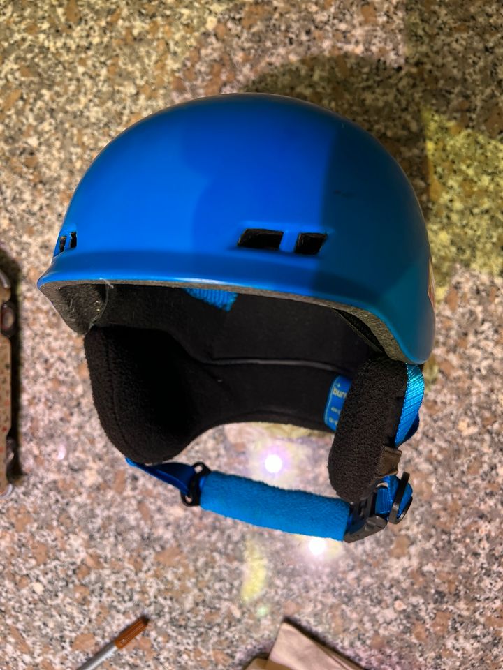 Kinder Skihelm Snowboardhelm Gr. 52 - 55 cm in Neubiberg