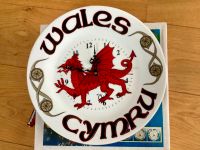 Wales Souvenir Andenken: Porzellanuhr mit Drachen Baden-Württemberg - Laudenbach Vorschau