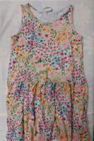 Sehr hübsches Kleid mit Blumen h&m Gr. 110/116 Hessen - Friedrichsdorf Vorschau