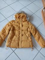 Schöne Winterjacke von Bershka Gr.L Hessen - Dieburg Vorschau