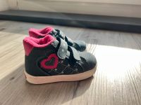 Schuhe rosa Gr. 21 wie NEU Sachsen - Grünhainichen Vorschau