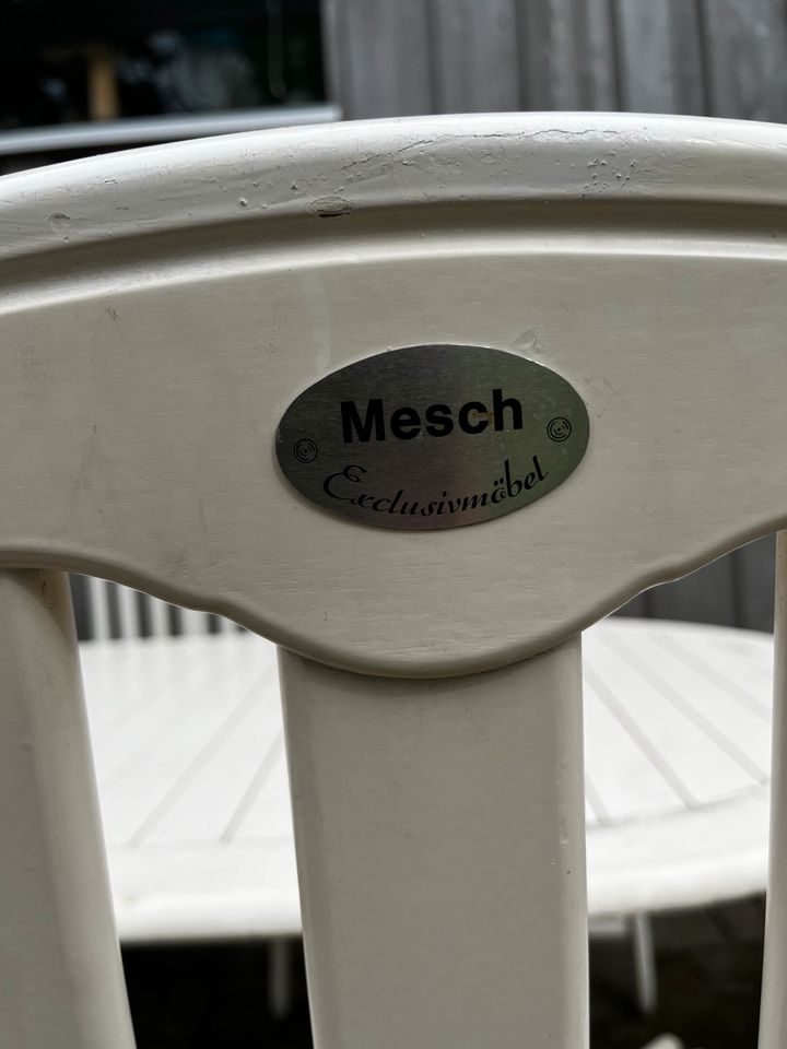 Komplettgarnitur Gartenmöbel (Mesch) in Lauenau