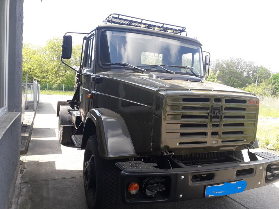 ZIL 4331 + SATTELAUFLIEGER ОДАЗ-936 (NVA - UdSSR - CCCP) in Oschersleben