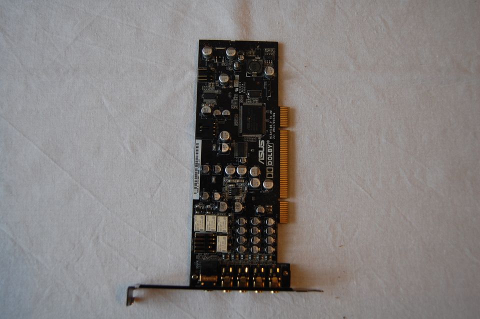 Soundkarte ASUS Xonar D1/A Dolby 7.1, PCi intern in Michendorf