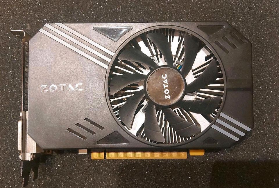 ZOTAC GeForce® GTX 950 2GB 128bit GDDR5 in Zella-Mehlis