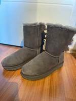 UGG Boots mit Schleife Innenstadt - Köln Altstadt Vorschau