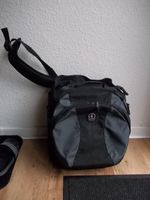 Tamrac Schultertasche für DLSR-Kameras Top Zustand 20 € Nordrhein-Westfalen - Mülheim (Ruhr) Vorschau