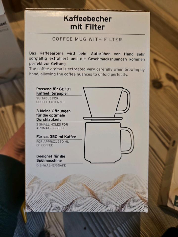Tchibo Kaffeebecher mit Filter in Zwinge