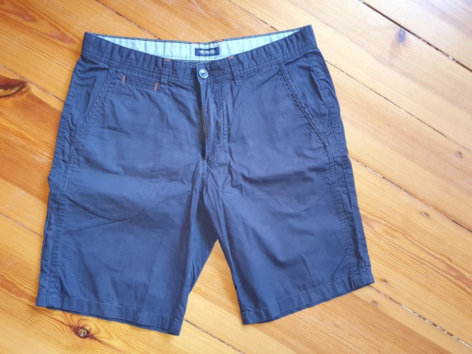 kurze Short von McNeal, Gr. M, regular fit in Berlin