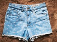Jeansshort Größe 38 Neuwertig Hessen - Kirchheim Vorschau