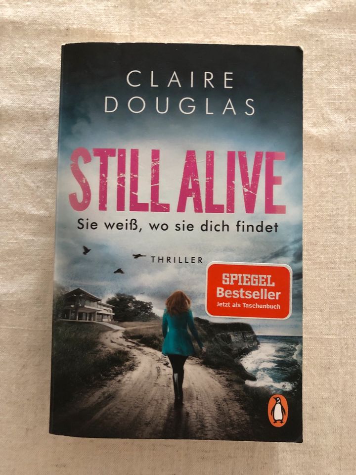 Claire Douglas STILL ALIVE in Mönchengladbach