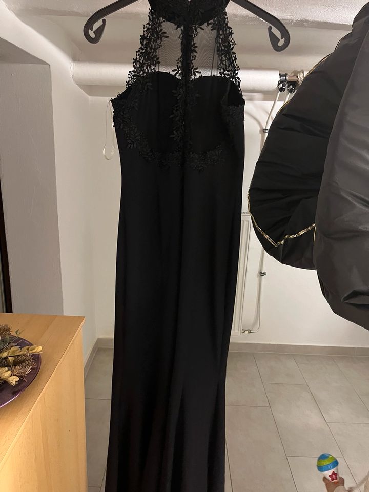 **Abendkleid** in Höchstadt