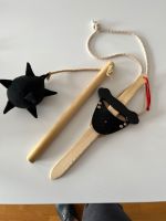 Spielzeug Schwert aus Holz und Morgenstern aus Stoff Hessen - Obertshausen Vorschau
