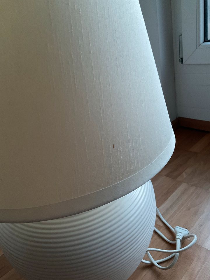 IKEA Tischlampe/Tischleuchte dimmbar in Zirndorf