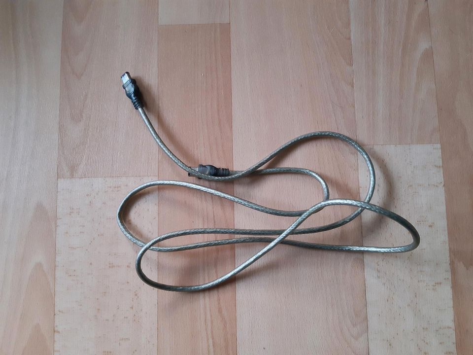 FireWire 400 zu FireWire 400 Kabel in Seesen