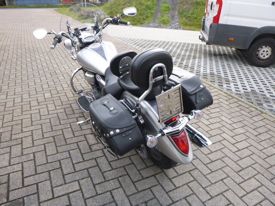 Yamaha XVS 1300A gebraucht Topzustand in Uhlstädt-Kirchhasel