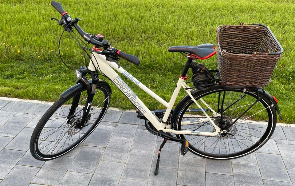 Drössiger CTA3 48 Damen Fahrrad mit Schloss, Tacho, Korb in Herrieden