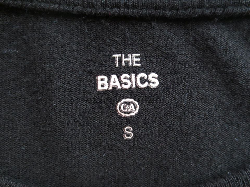 Basic T-Shirt mit längeren Ärmeln in schwarz 95 % Viskose von C&A in Großenlüder