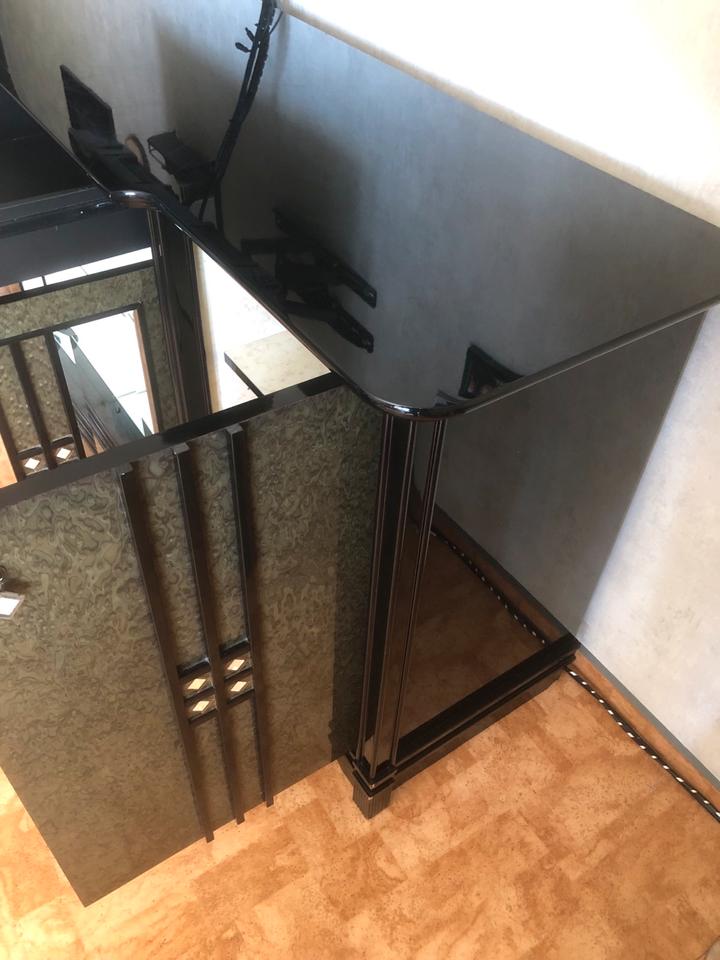 Sideboard dazu passender Vitrinen Schrank/Schwarz glänzend in Heinsberg