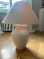 Lampe mit Stoffschirm Berlin - Wilmersdorf Vorschau