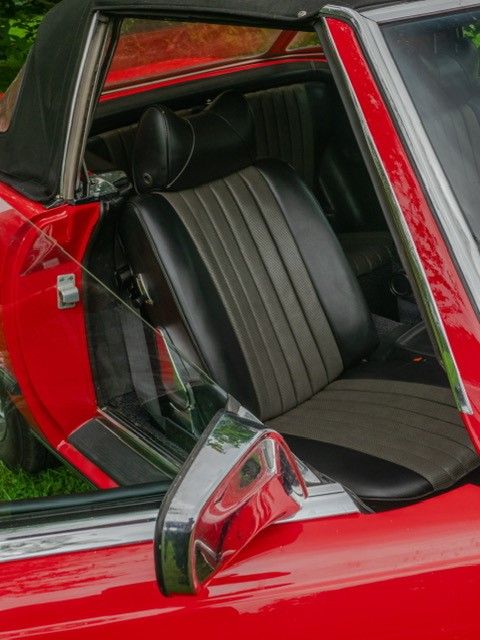 Mercedes 450 SL Cabrio in Rot – Ein Traum auf Rädern in Ottersberg