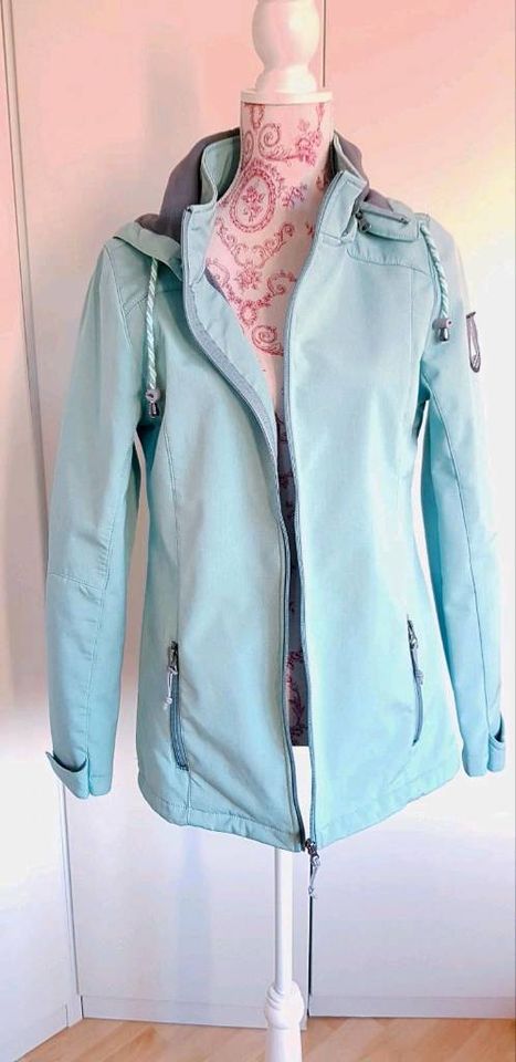 Schöne Jacke Mint Farbe Gina Benotti Größe 40 in Schleiden