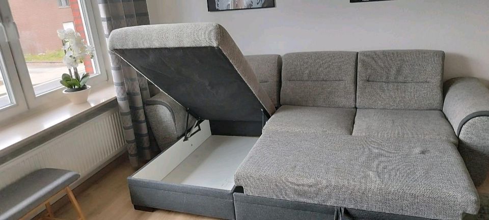 Sofa Couch grau mit Schlaffunktion in Spelle