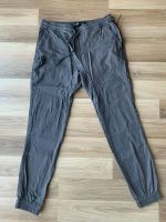 Jogger Hose Herren Jungen Brooklyn Bridge Gr. M Baumwolle grau Baden-Württemberg - Neckargemünd Vorschau