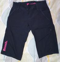 kurze Hose von Bench in Größe S/M Niedersachsen - Lüchow Vorschau