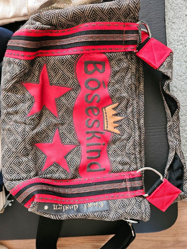 Taschen Rucksäcke Fjallräven Tommy hilfiger in Salzgitter