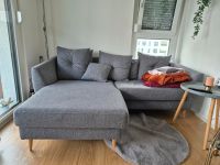 Sofa mit Sitzkissen und verstellbarem hocker inklusive Bayern - Regensburg Vorschau