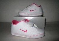 NIKE First Court Tradition Baby Mädchen Neu mit Karton Gr. 20 Saarland - Illingen Vorschau