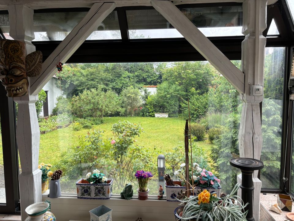 Großzügiges Wohnhaus mit Einliegerwohnung, schönem Garten, Sauna in Röthenbach