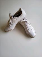 Puma Hallenschuhe Gr. 40 mit weißer Sohle (sehr wichtig) Bayern - Regensburg Vorschau