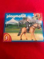 Dressurreiterin mit Pferd und Stall von Playmobil Nordrhein-Westfalen - Kempen Vorschau