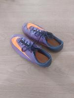 Nike Hallenschuhe Gr. 37,5 Niedersachsen - Sande Vorschau
