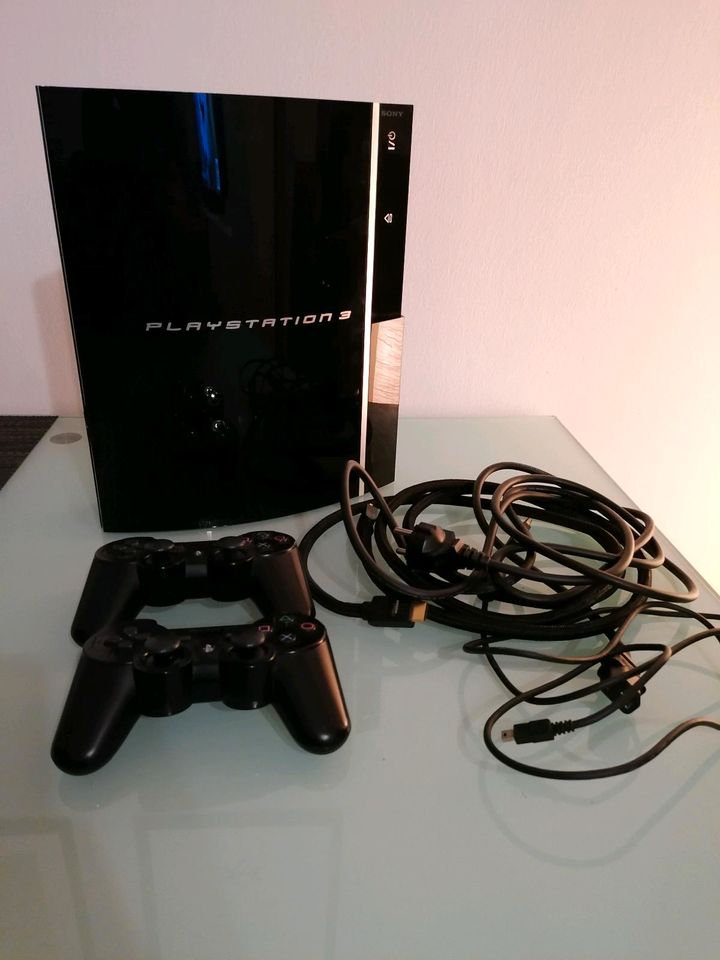 PS3 fat lady CECHL04 80gb in München