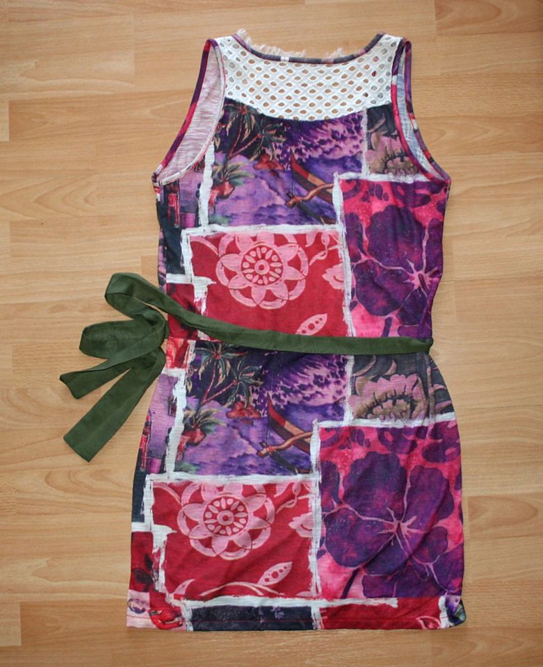 Süßes Desigual Kleid in rosa/lila mit Bindeband, Größe L/XL in Wernigerode