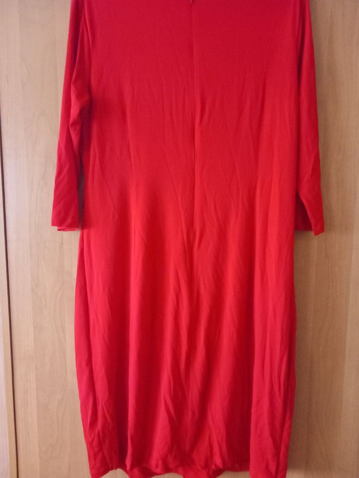 GERRY WEBER COLLECTIO Abendkleid Größe: 44, rot NEUWERTIG in Offenbach