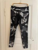 Nike Leggings / Sporthose Frankfurt am Main - Westend Vorschau